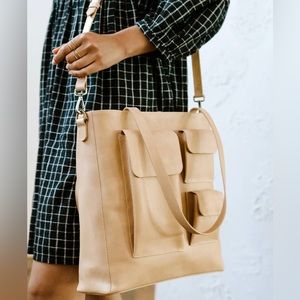 Lightly used ABLE OLIVIA TOTE! Gorgeous! Paid $250 and used a few times!